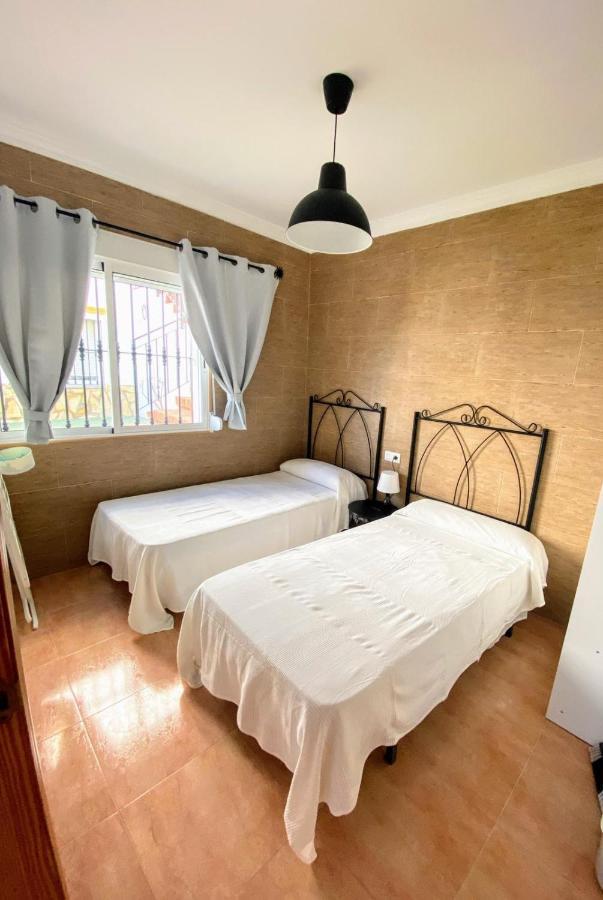 Apartamento Rio Adelfas Appartement Benajarafe Buitenkant foto