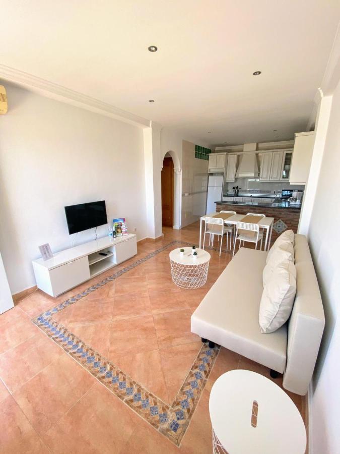 Apartamento Rio Adelfas Appartement Benajarafe Buitenkant foto